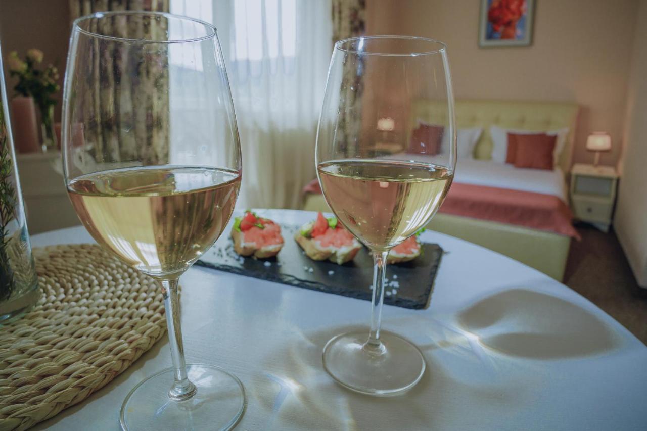 Hotel&Restaurant Premium Club ヤレムチャ エクステリア 写真